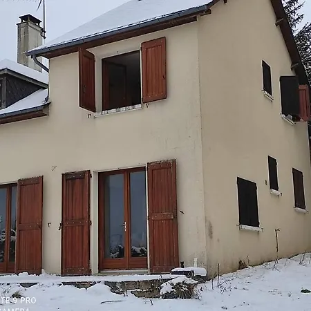 Casa vacanze Fraicheur , Foret D'aubrac , Au Coeur De La Nature *