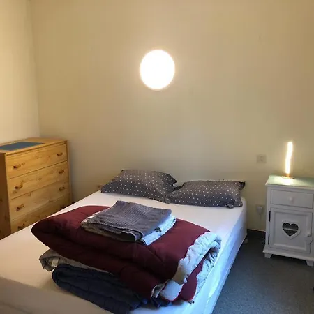 Fraicheur , Foret D'aubrac , Au Coeur De La Nature